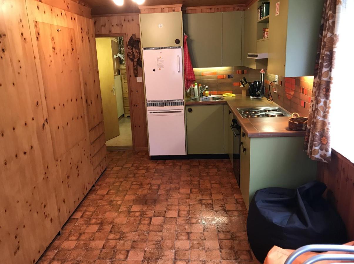Ferienwohnung Im Chalet Boubou Wiler Eksteriør bilde